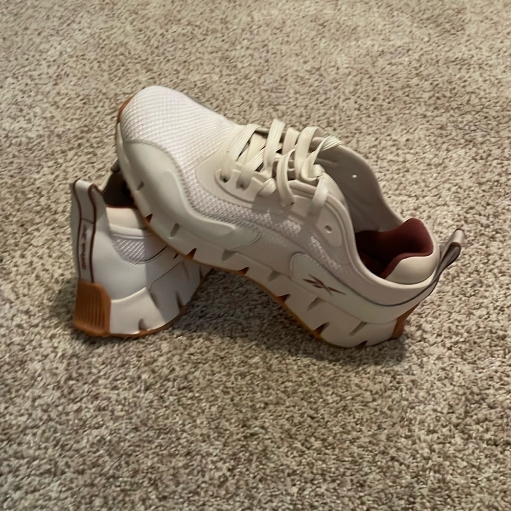 Reebok Zig Tennis Shoe
